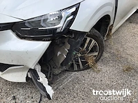 Peugeot 208 - afbeelding 17 van  34