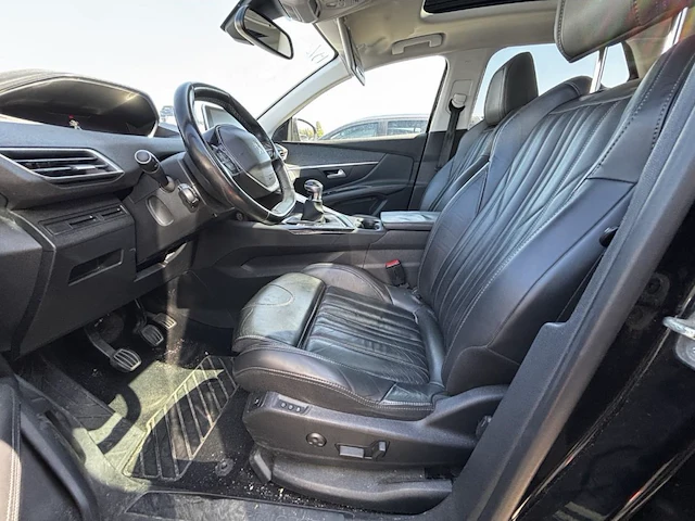 Peugeot 3008 1.2 puretech allure 130, 2017 - afbeelding 18 van  28