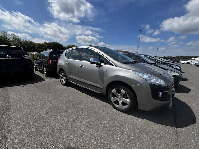 Peugeot 3008 1.6 hdi premium pack fap 112,2012 - afbeelding 23 van  33