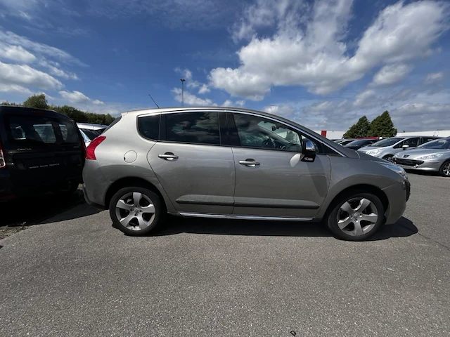 Peugeot 3008 1.6 hdi premium pack fap 112,2012 - afbeelding 28 van  33