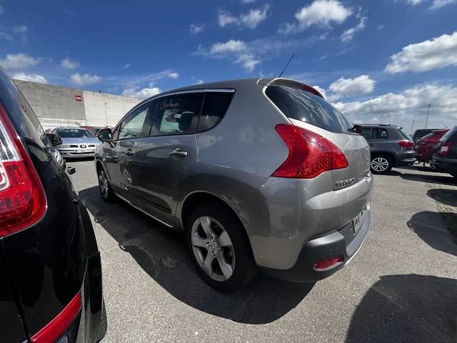 Peugeot 3008 1.6 hdi premium pack fap 112,2012 - afbeelding 31 van  33
