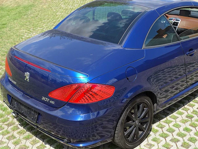 Peugeot 307 cc 1.6i xr - afbeelding 8 van  57