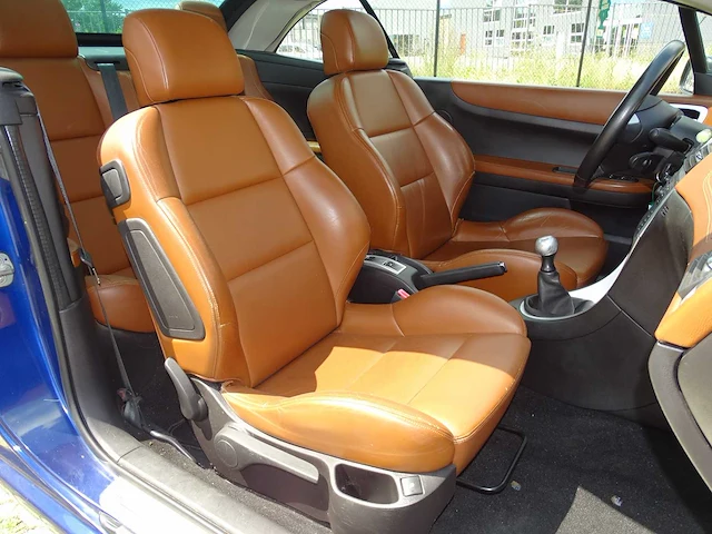 Peugeot 307 cc 1.6i xr - afbeelding 15 van  57
