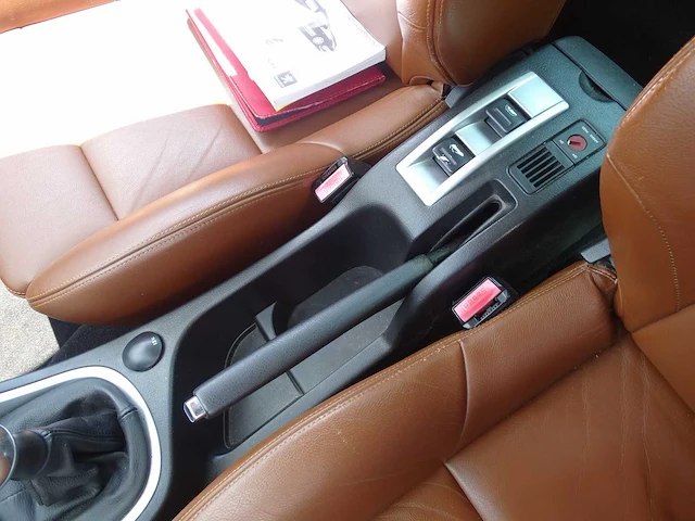 Peugeot 307 cc 1.6i xr - afbeelding 35 van  57