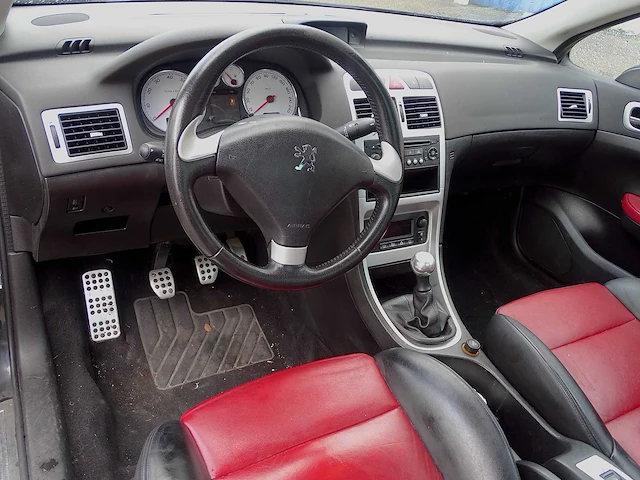 Peugeot 307 cc 2.0i 16v - afbeelding 17 van  40