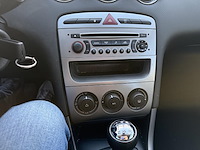 Peugeot 308 1.4i access,2013 - afbeelding 3 van  26