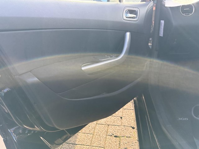 Peugeot 308 1.4i access,2013 - afbeelding 23 van  26