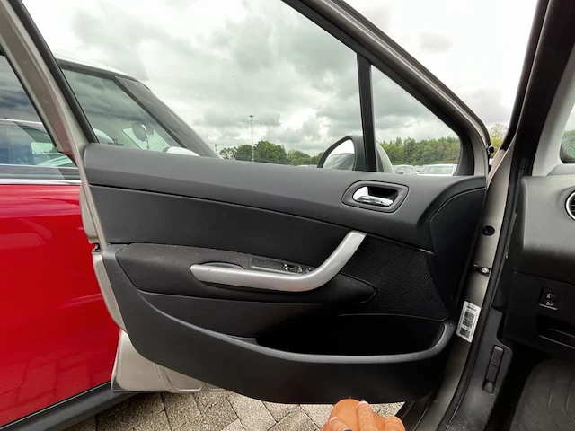 Peugeot 308 1.4i confort pack 98, 2011 - afbeelding 6 van  28