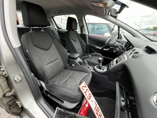 Peugeot 308 1.4i confort pack 98, 2011 - afbeelding 13 van  28