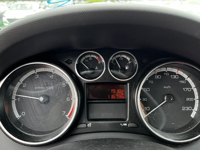 Peugeot 308 1.4i confort pack 98, 2011 - afbeelding 25 van  28