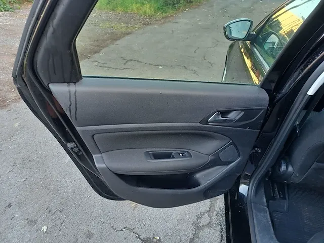 Peugeot 308, 2015 - afbeelding 17 van  22