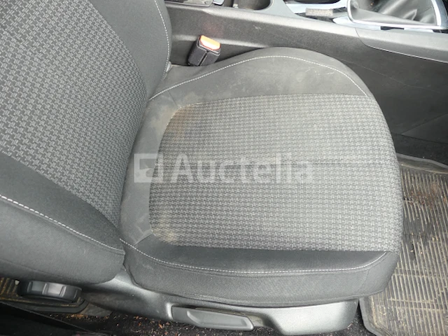 Peugeot 308 stationwagen (2017-211.679 km) - afbeelding 11 van  34
