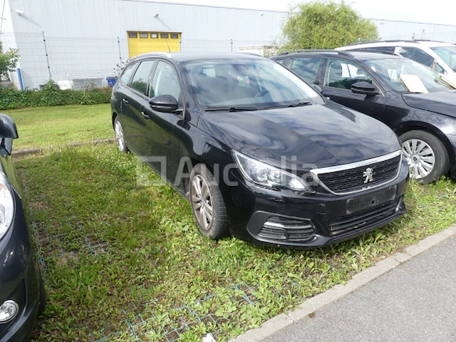 Peugeot 308 stationwagen (2017-211.679 km) - afbeelding 1 van  34
