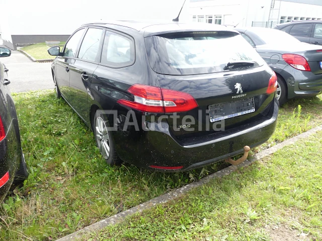 Peugeot 308 stationwagen (2017-211.679 km) - afbeelding 23 van  34
