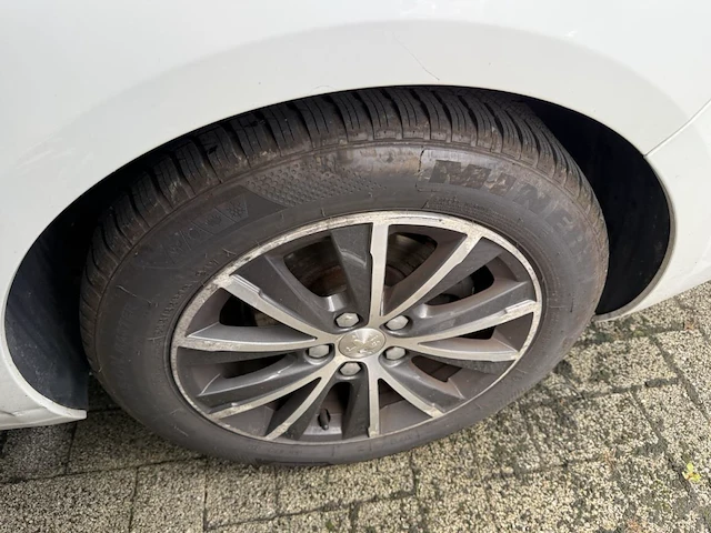 Peugeot 308 sw 1.2 puretech allure stt 130,2016 - afbeelding 10 van  26
