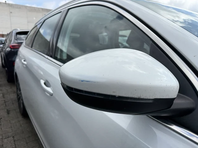 Peugeot 308 sw 1.2 puretech allure stt 130,2016 - afbeelding 17 van  26