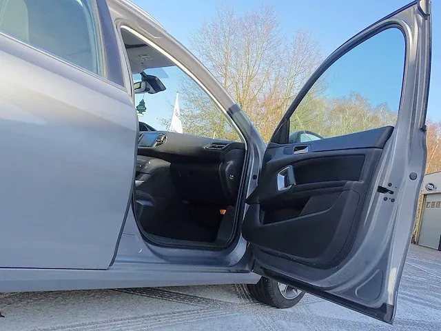 Peugeot 308 sw 1.6 e-hdi - afbeelding 10 van  50