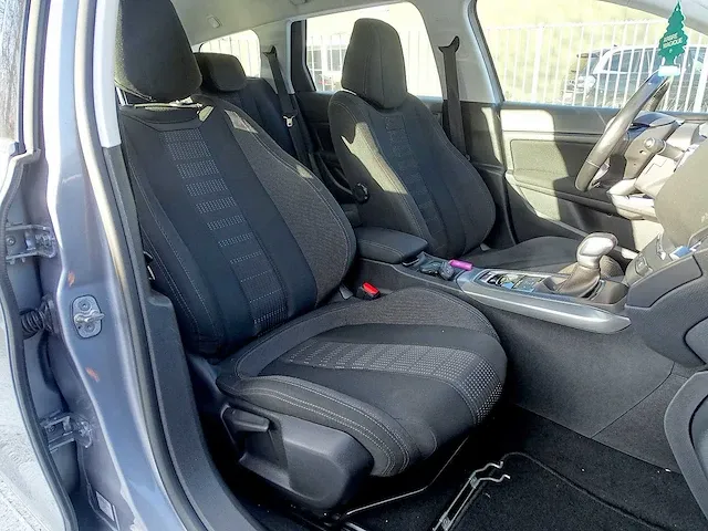 Peugeot 308 sw 1.6 e-hdi - afbeelding 13 van  50