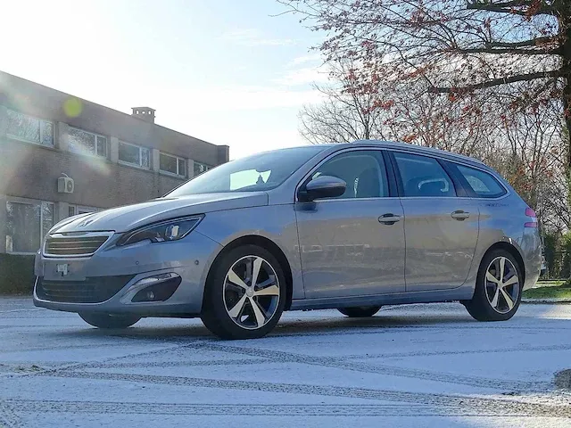 Peugeot 308 sw 1.6 e-hdi - afbeelding 12 van  50