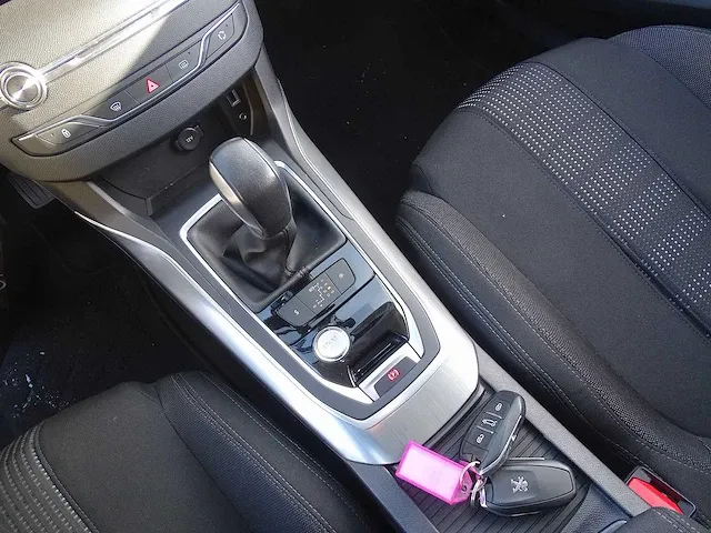 Peugeot 308 sw 1.6 e-hdi - afbeelding 29 van  50