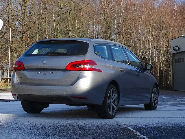 Peugeot 308 sw 1.6 e-hdi - afbeelding 34 van  50