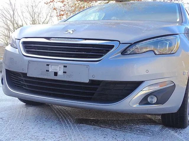 Peugeot 308 sw 1.6 e-hdi - afbeelding 48 van  50