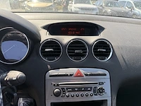 Peugeot 308 sw 1.6 hdi access 92, 2011 - afbeelding 12 van  31