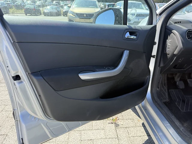 Peugeot 308 sw 1.6 hdi access 92, 2011 - afbeelding 6 van  31