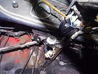 Peugeot 404 cabriolet (barn-find) - afbeelding 16 van  28