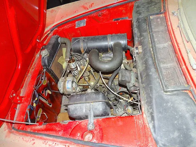 Peugeot 404 cabriolet (barn-find) - afbeelding 18 van  28