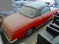 Peugeot 404 cabriolet (barn-find) - afbeelding 12 van  28