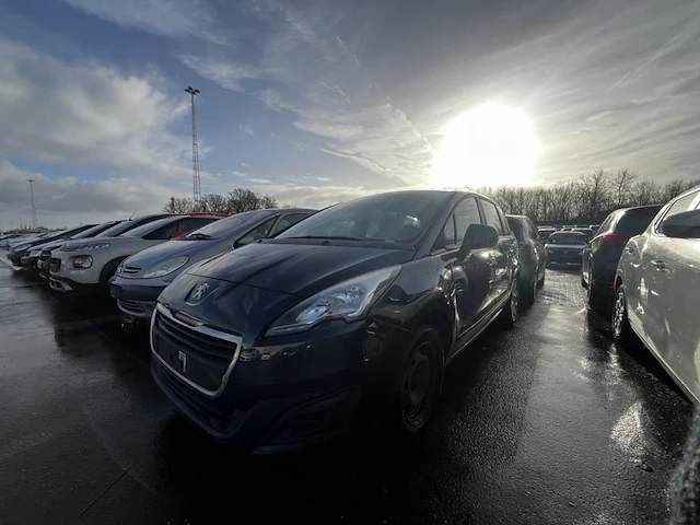 Peugeot 5008 1.6i access, 2015 - afbeelding 1 van  31