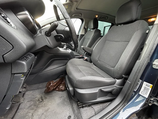 Peugeot 5008, 2015 - afbeelding 14 van  40