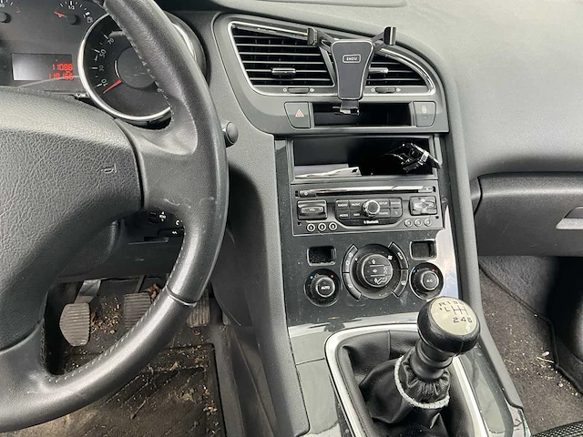 Peugeot 5008, 2016 - afbeelding 11 van  15