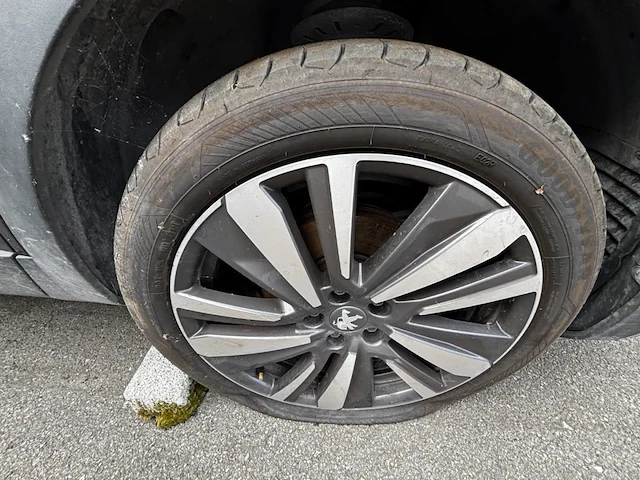 Peugeot 5008 bluehdi allure 130 at,2018 - afbeelding 14 van  26