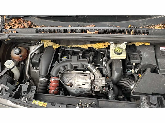Peugeot 5008 personenauto - afbeelding 3 van  31