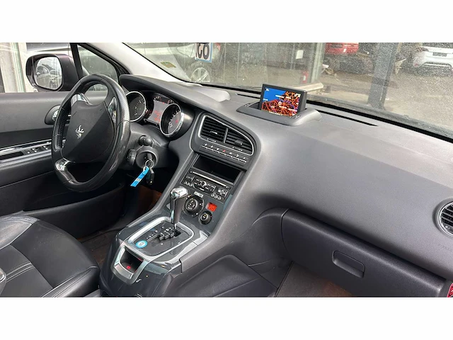 Peugeot 5008 personenauto - afbeelding 11 van  31