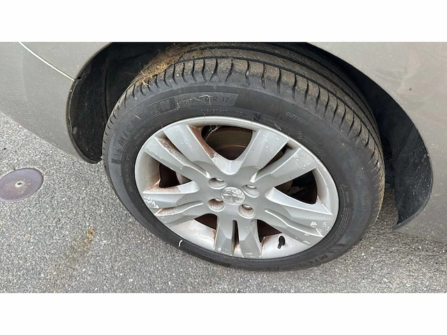 Peugeot 5008 personenauto - afbeelding 20 van  31