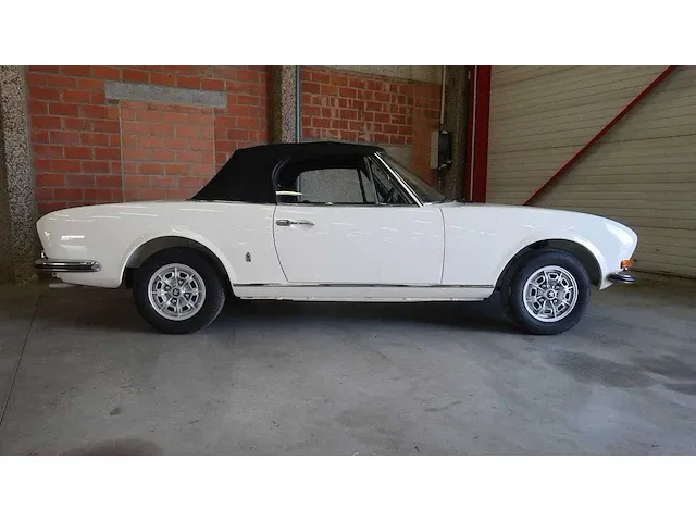 Peugeot 504 cabrio - afbeelding 67 van  80
