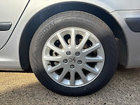 Peugeot 607 personenauto - afbeelding 2 van  36