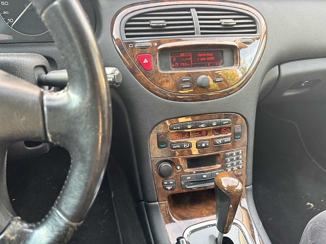 Peugeot 607 personenauto - afbeelding 10 van  36