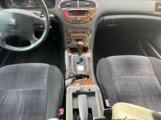 Peugeot 607 personenauto - afbeelding 11 van  36