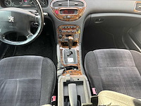 Peugeot 607 personenauto - afbeelding 11 van  36