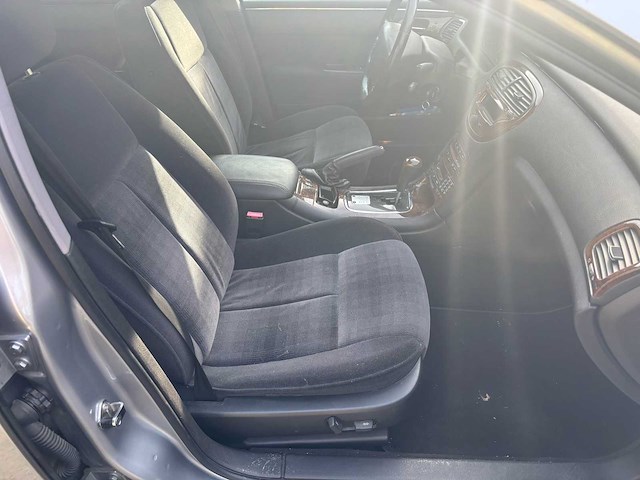 Peugeot 607 personenauto - afbeelding 18 van  36