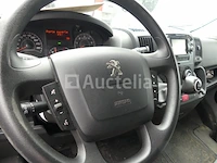 Peugeot boxer bestelwagen met dubbele cabine (2015-71.878 km) - vin vf3yctmfc12a07825 - afbeelding 19 van  34
