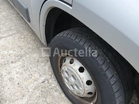 Peugeot boxer bestelwagen met dubbele cabine (2015-71.878 km) - vin vf3yctmfc12a07825 - afbeelding 30 van  34