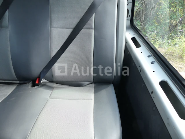 Peugeot boxer bestelwagen met dubbele cabine (2016-154.129 km) - vin vf3yctmfc12c05475 - afbeelding 19 van  45