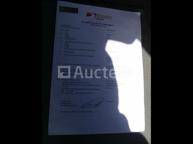 Peugeot boxer bestelwagen met dubbele cabine (2016-154.129 km) - vin vf3yctmfc12c05475 - afbeelding 22 van  45