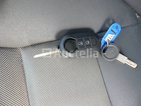 Peugeot boxer bestelwagen met dubbele cabine (2016-154.129 km) - vin vf3yctmfc12c05475 - afbeelding 29 van  45