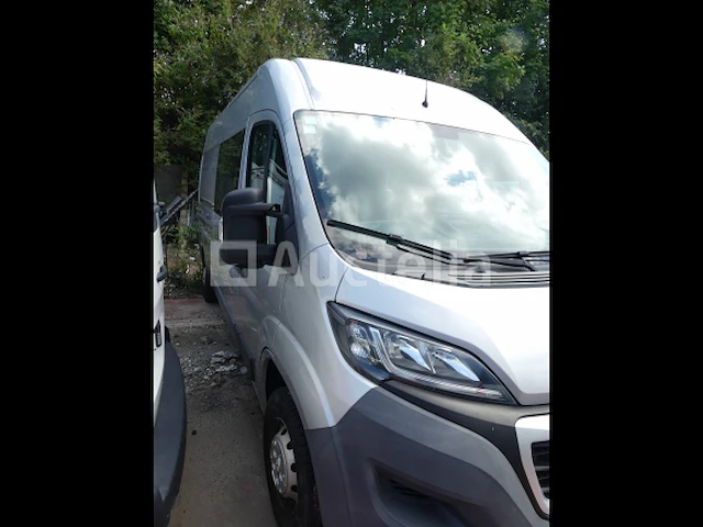 Peugeot boxer bestelwagen met dubbele cabine (2016-154.129 km) - vin vf3yctmfc12c05475 - afbeelding 23 van  45